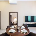 Dohany Dreamy Delight Luxury Apt With Sauna