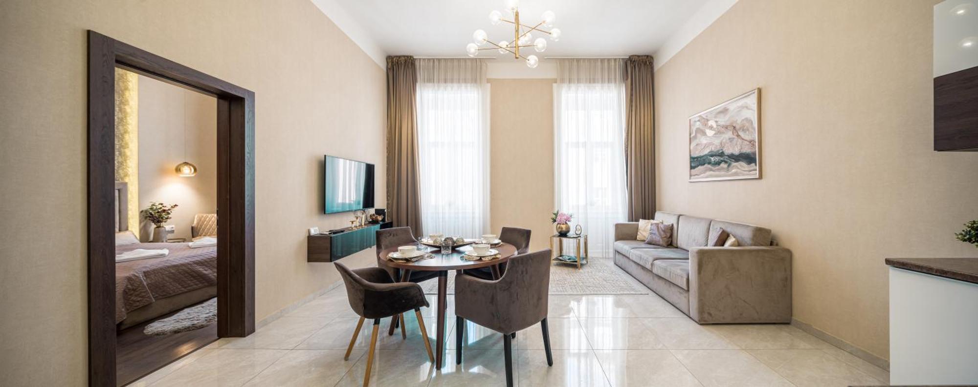 Dohany Dreamy Delight Luxury Apt With Sauna *